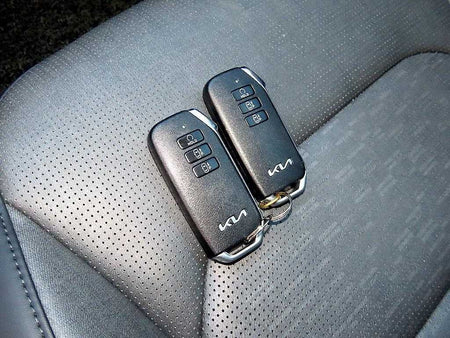 Kia Niro — photo 13
