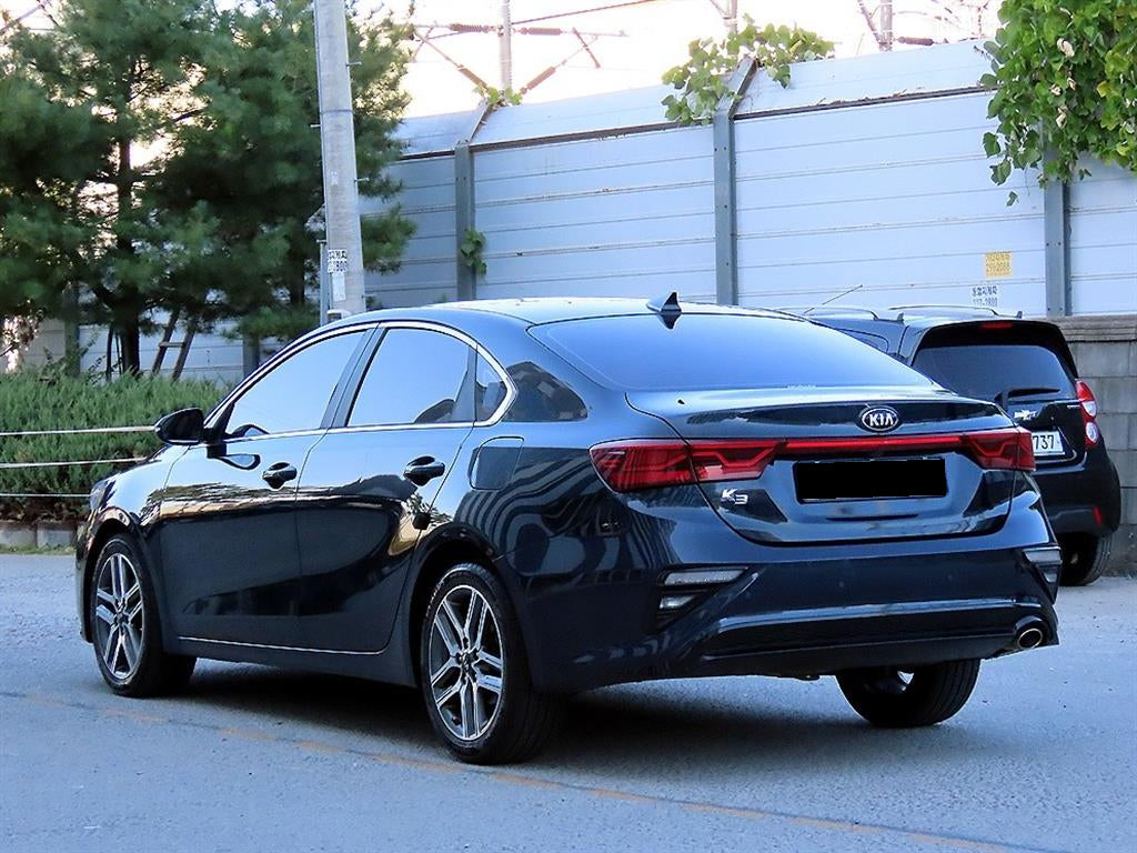 Kia K3 — photo 03