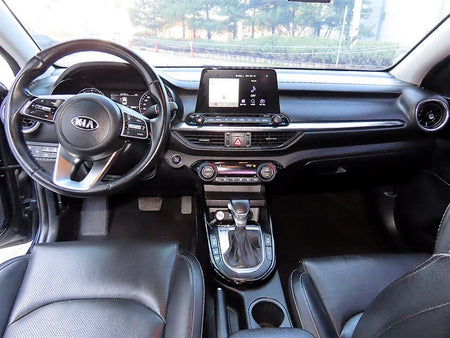 Kia K3 — photo 07