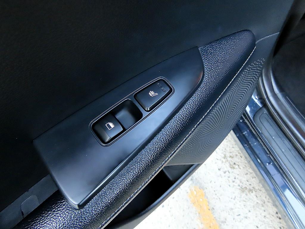 Kia K3 — photo 17
