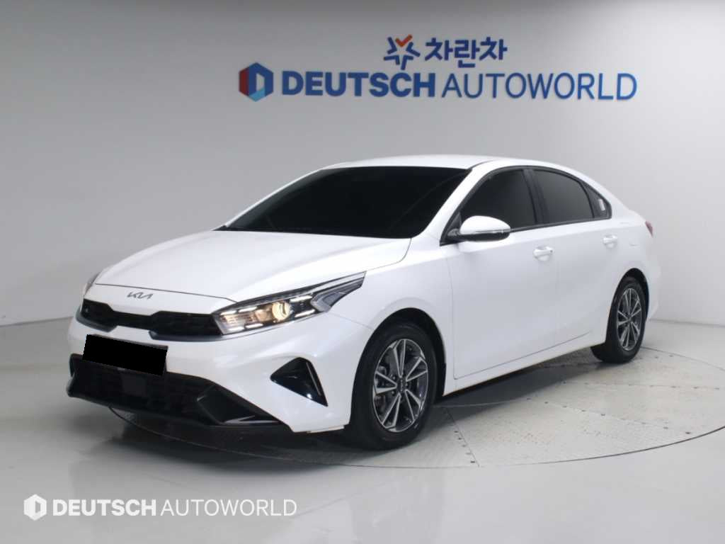 Kia K3 — photo 01
