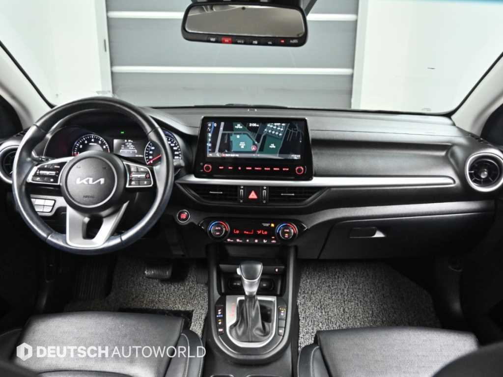Kia K3 — photo 07