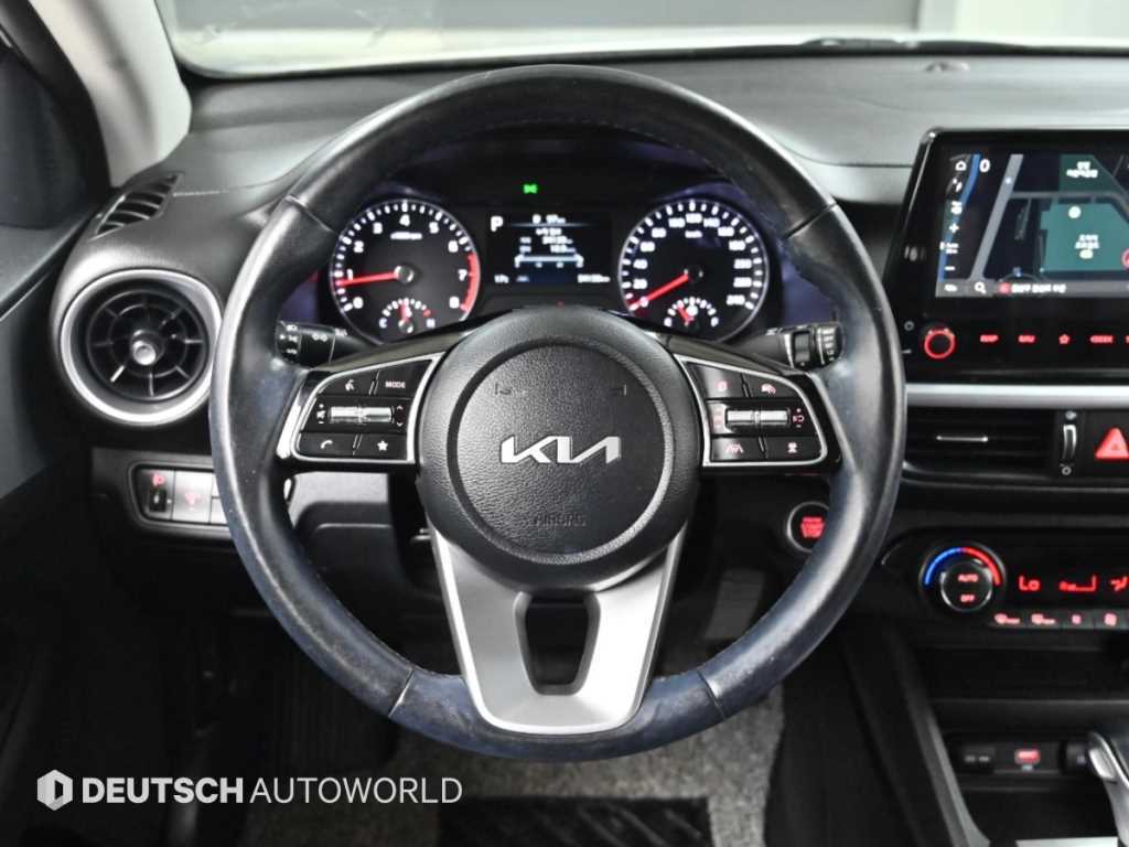 Kia K3 — photo 13