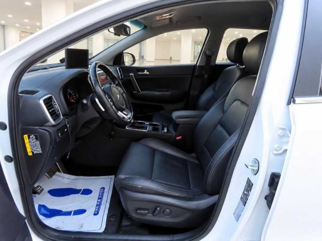 Kia Sportage — photo 05