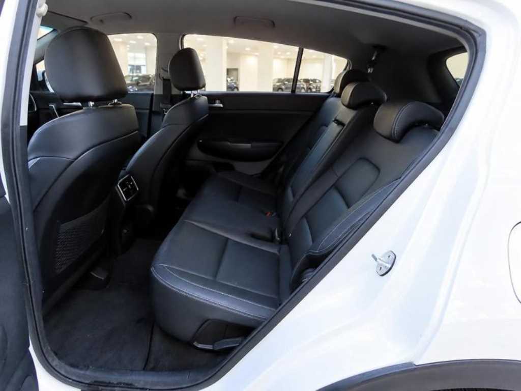 Kia Sportage — photo 06