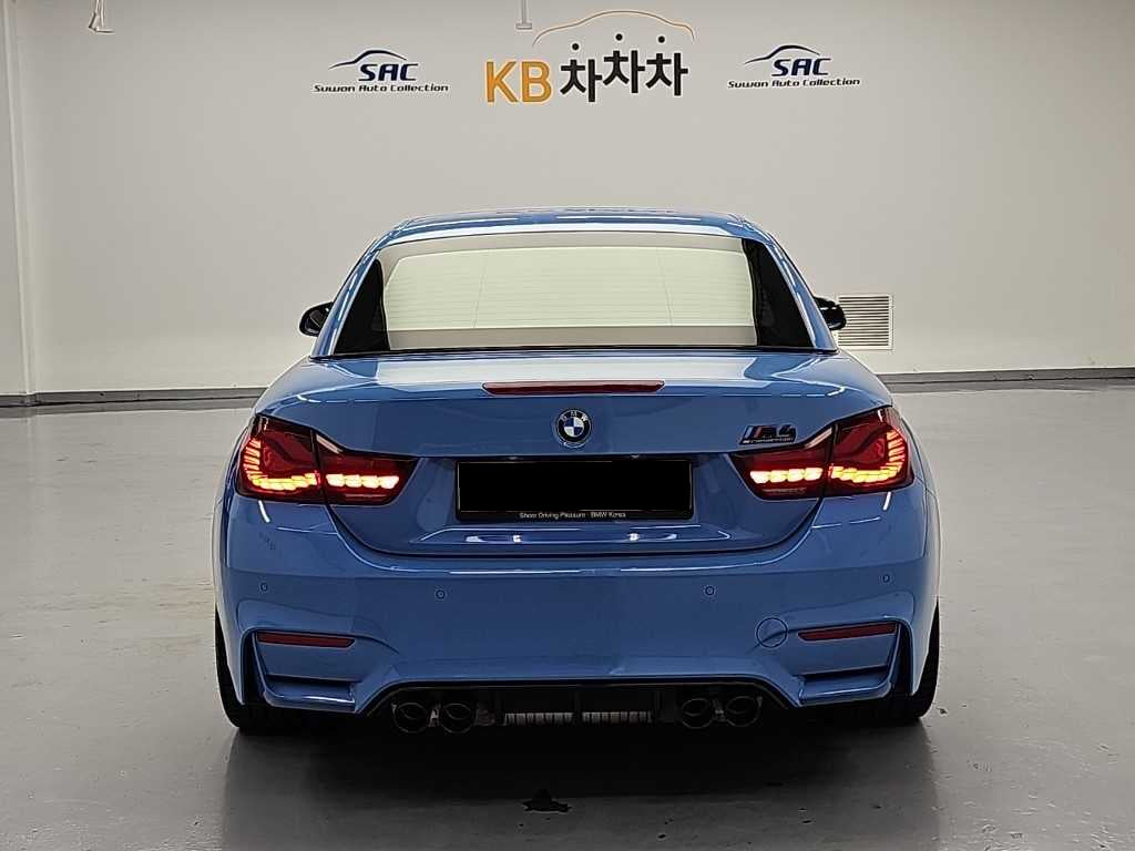 BMW M4 — photo 03