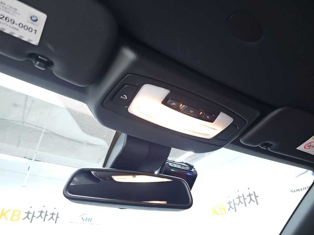 BMW M4 — photo 16