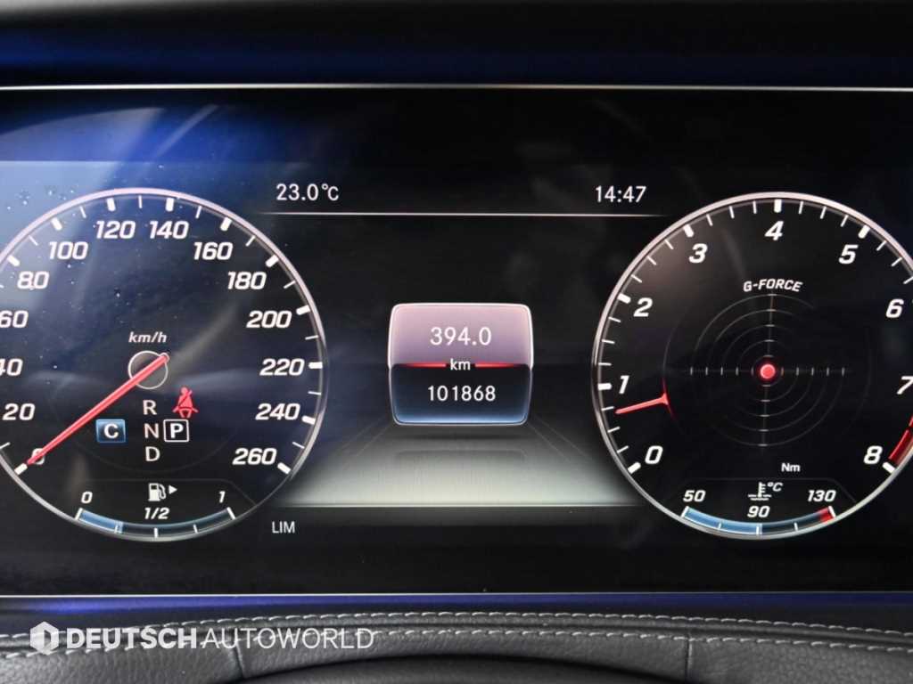 Mercedes-Benz S-Class — photo 08