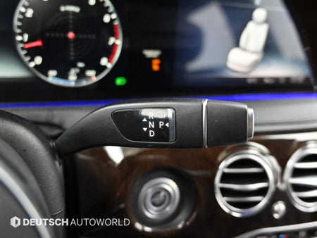 Mercedes-Benz S-Class — photo 09