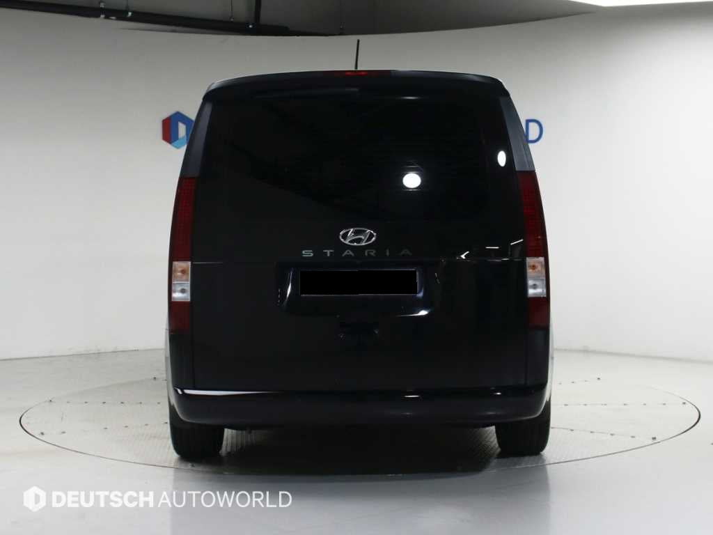 Hyundai Staria — photo 04