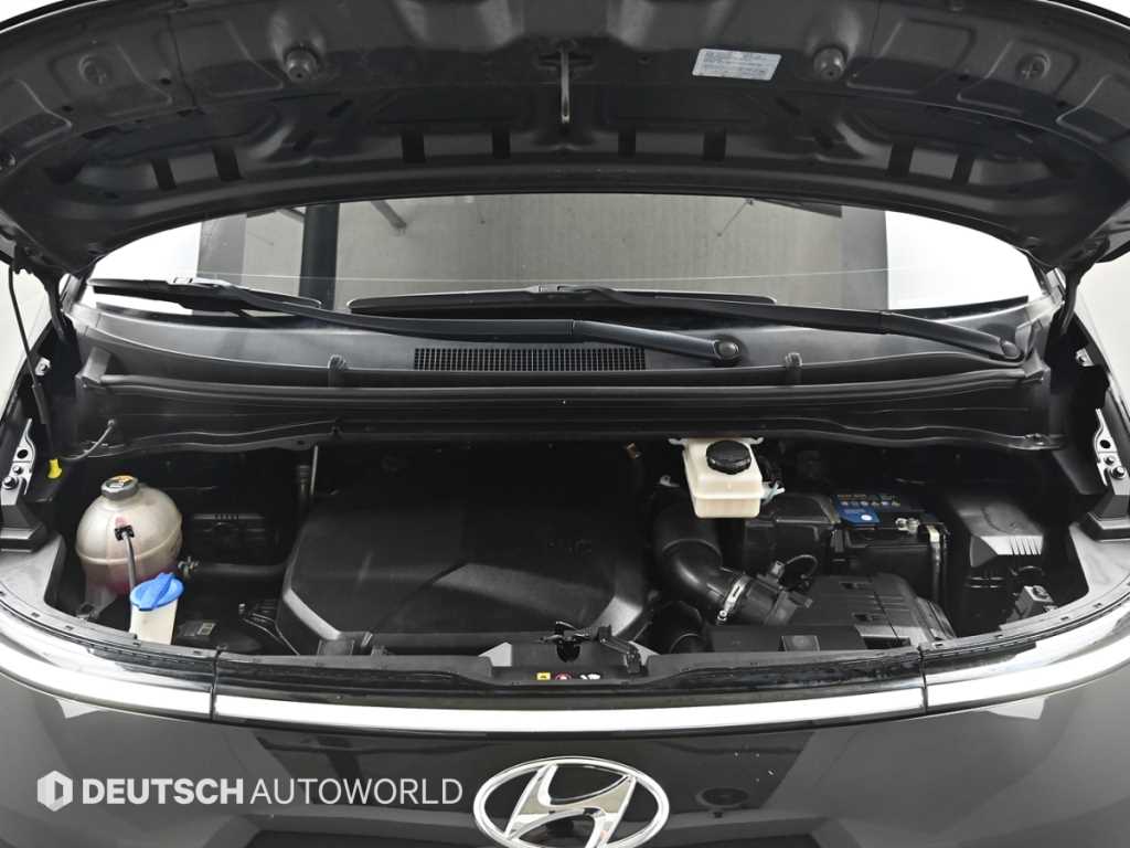 Hyundai Staria — photo 06