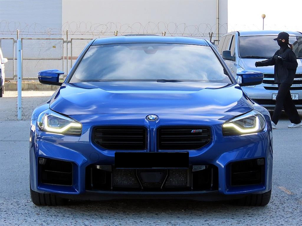 BMW M2 — photo 01