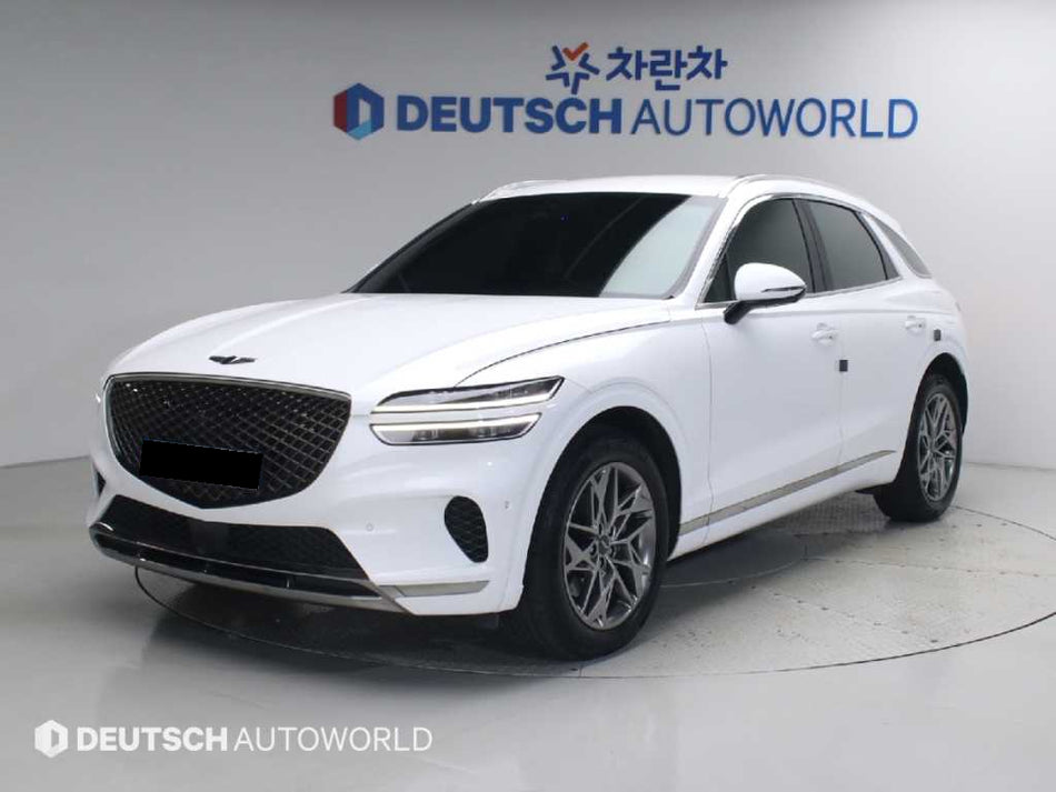 Genesis GV70 — photo 01