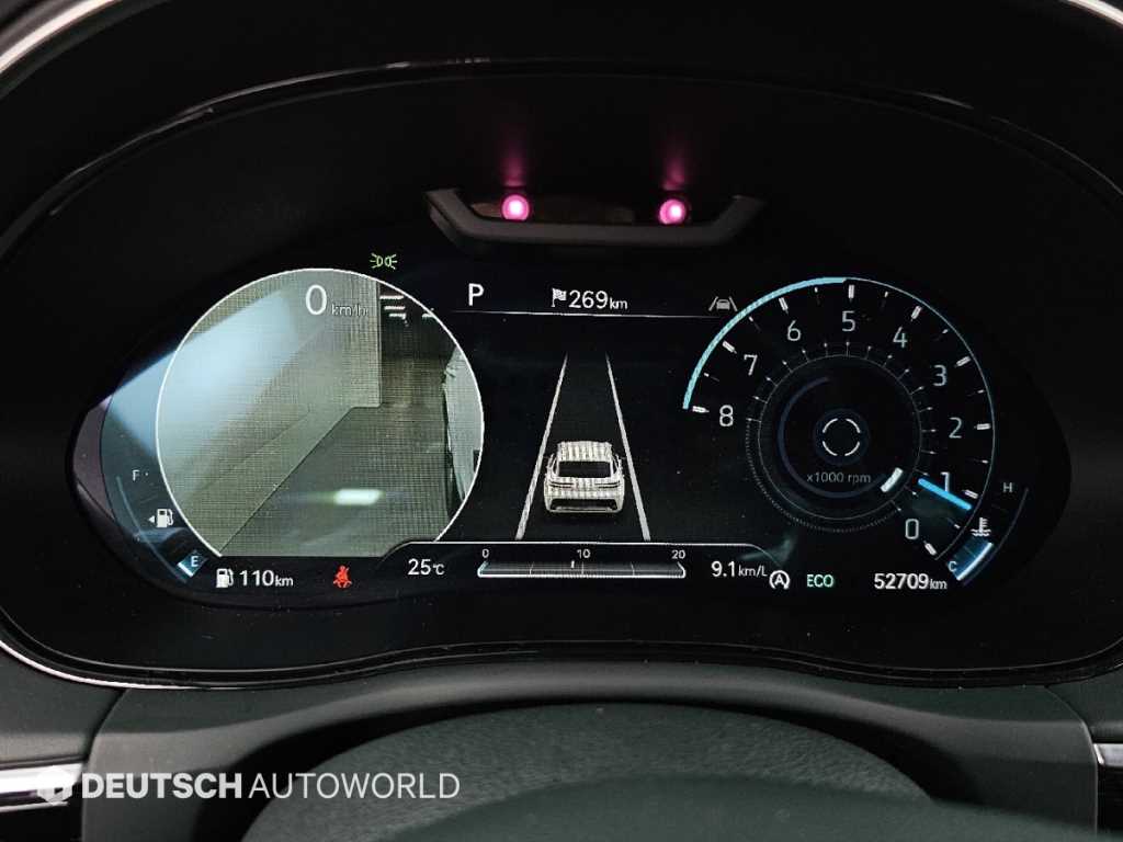 Genesis GV70 — photo 08