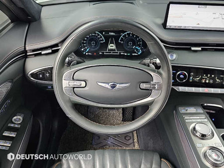 Genesis GV70 — photo 13