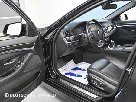 BMW 5-Series — photo 11