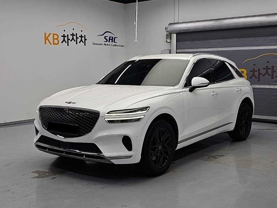Genesis GV70 — photo 01