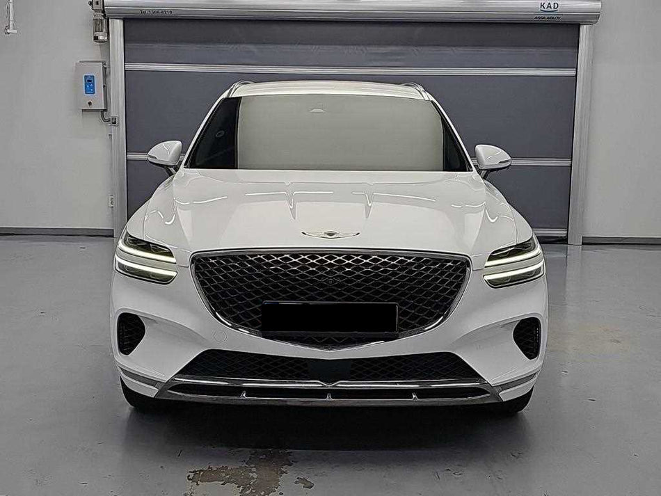 Genesis GV70 — photo 02