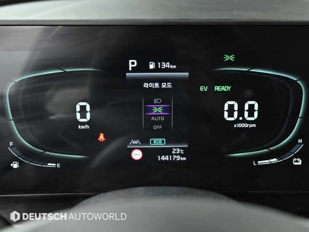 Kia Sportage — photo 08