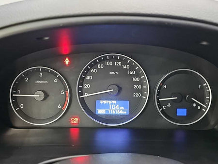 Hyundai Starex — photo 06