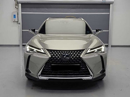 Lexus UX — photo 03