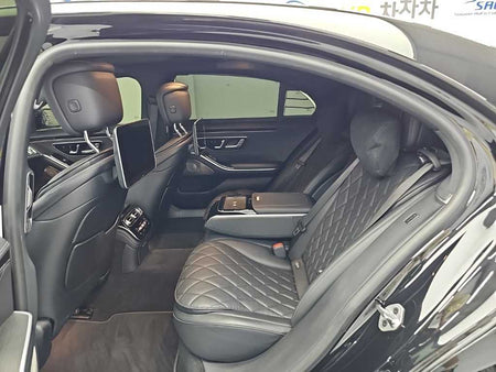 Mercedes-Benz S-Class — photo 12