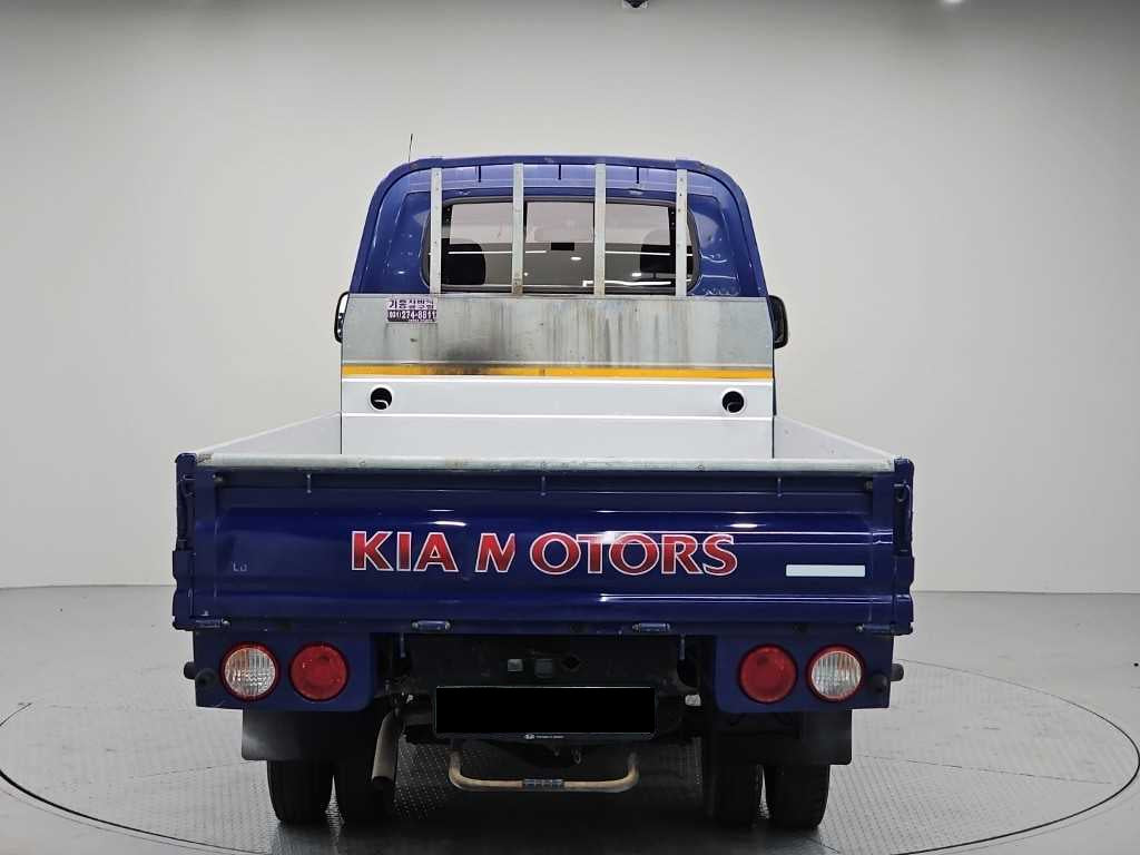 Kia Bongo III — photo 03