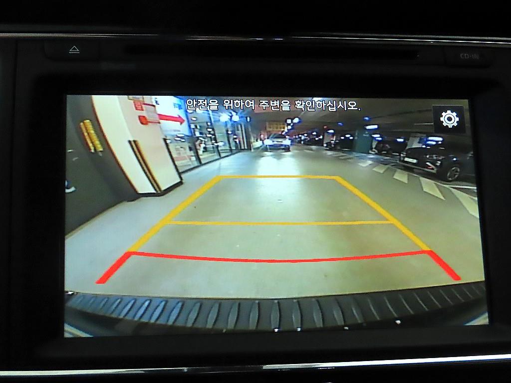 Kia Carnival — photo 14