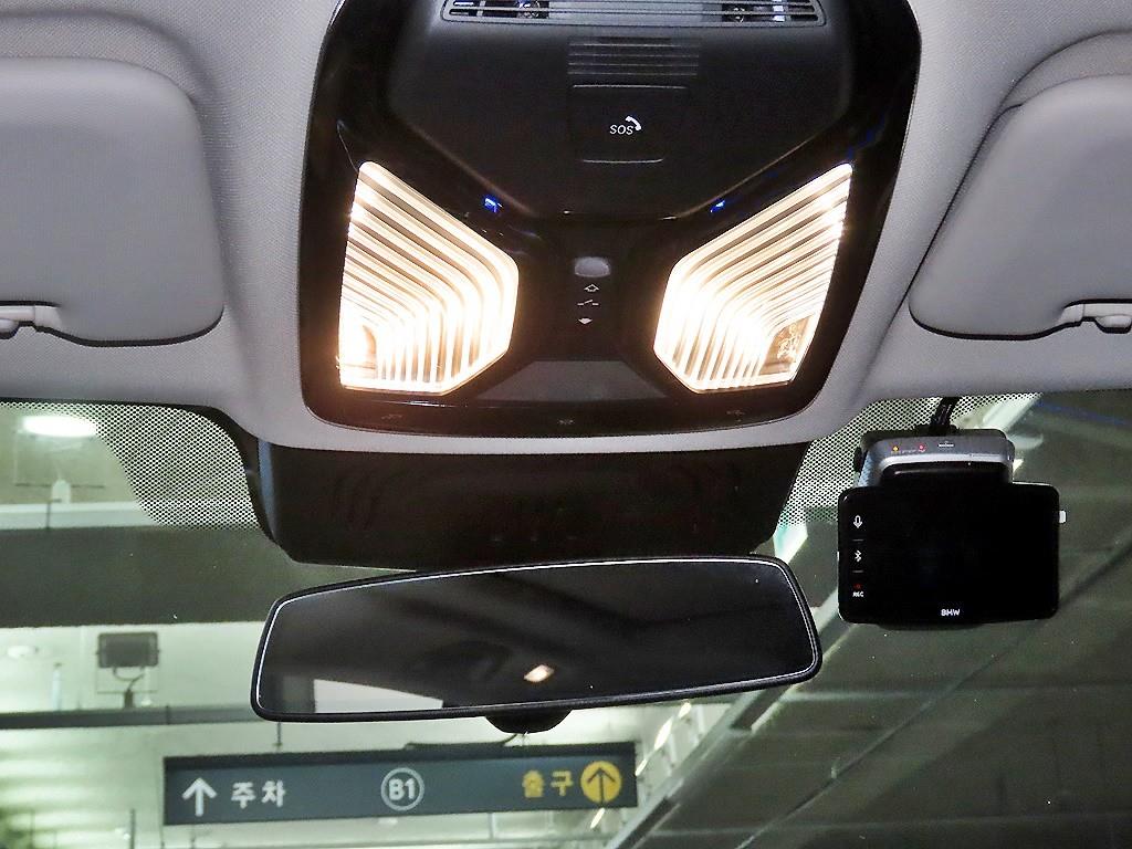 BMW X5 — photo 14