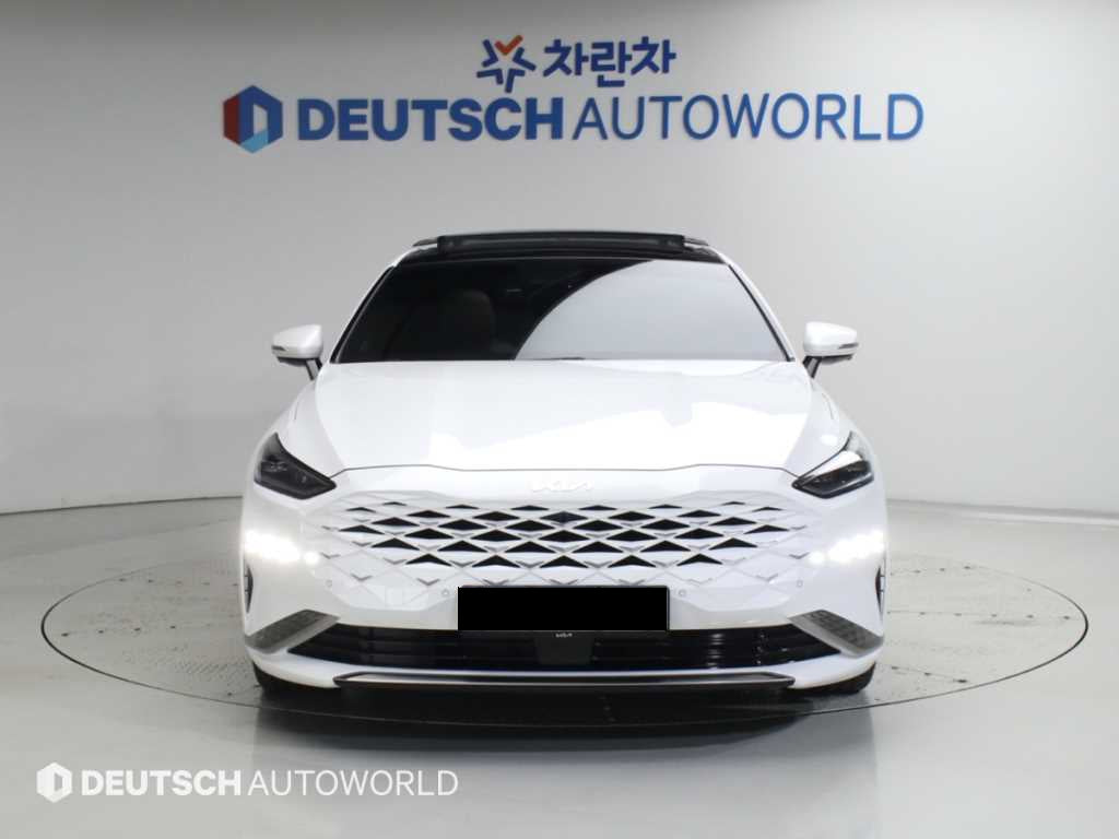 Kia K8 — photo 03
