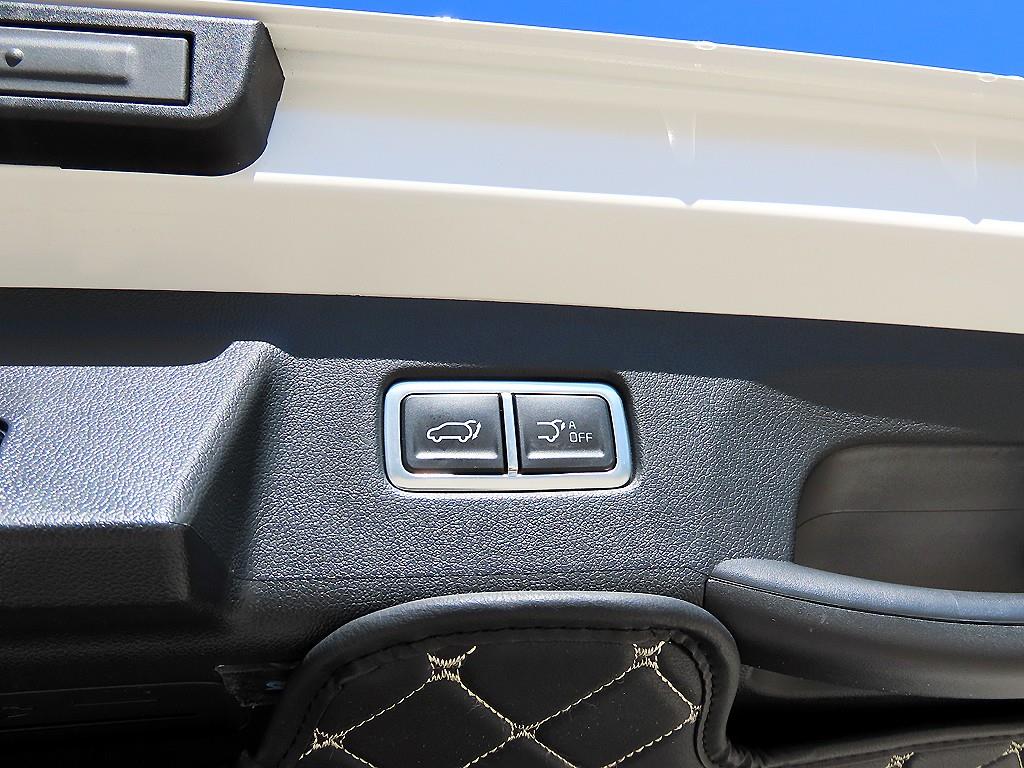 Kia Sorento — photo 15