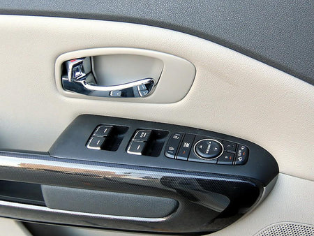 Kia Carnival — photo 12