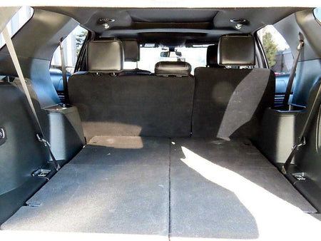 Ford Explorer — photo 18