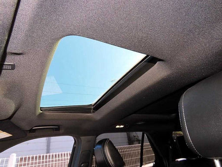 Ford Explorer — photo 19