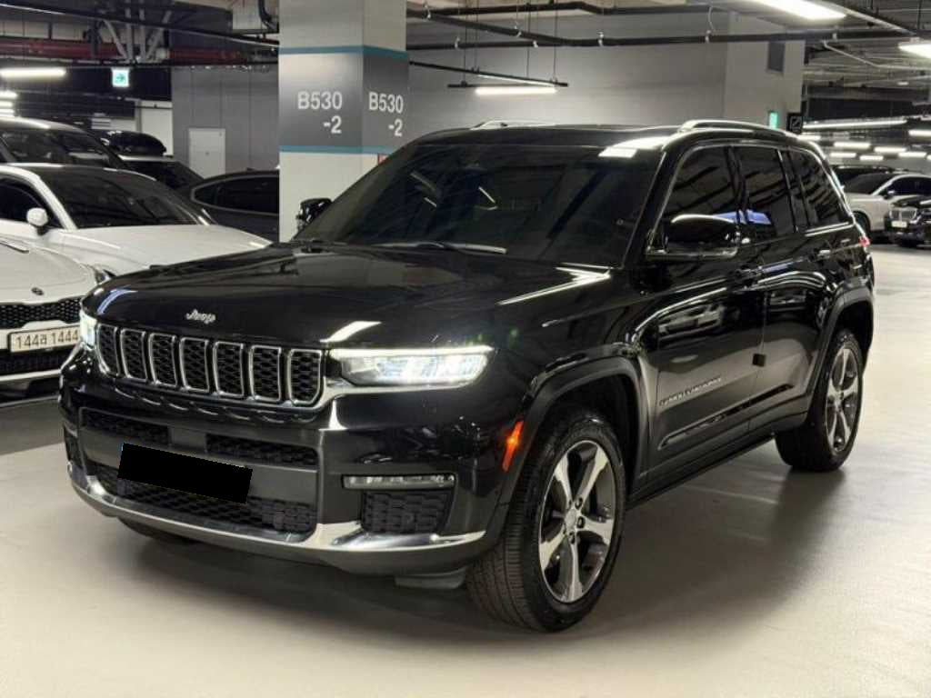 Jeep Cherokee — photo 02