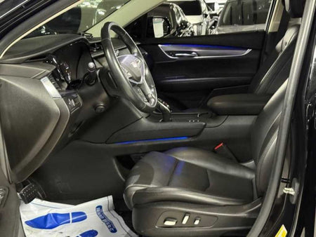 Cadillac XT5 — photo 06