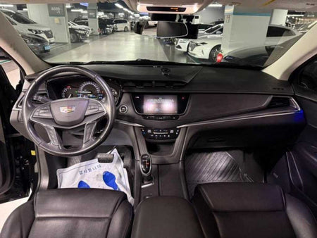Cadillac XT5 — photo 09