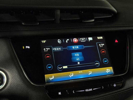 Cadillac XT5 — photo 20