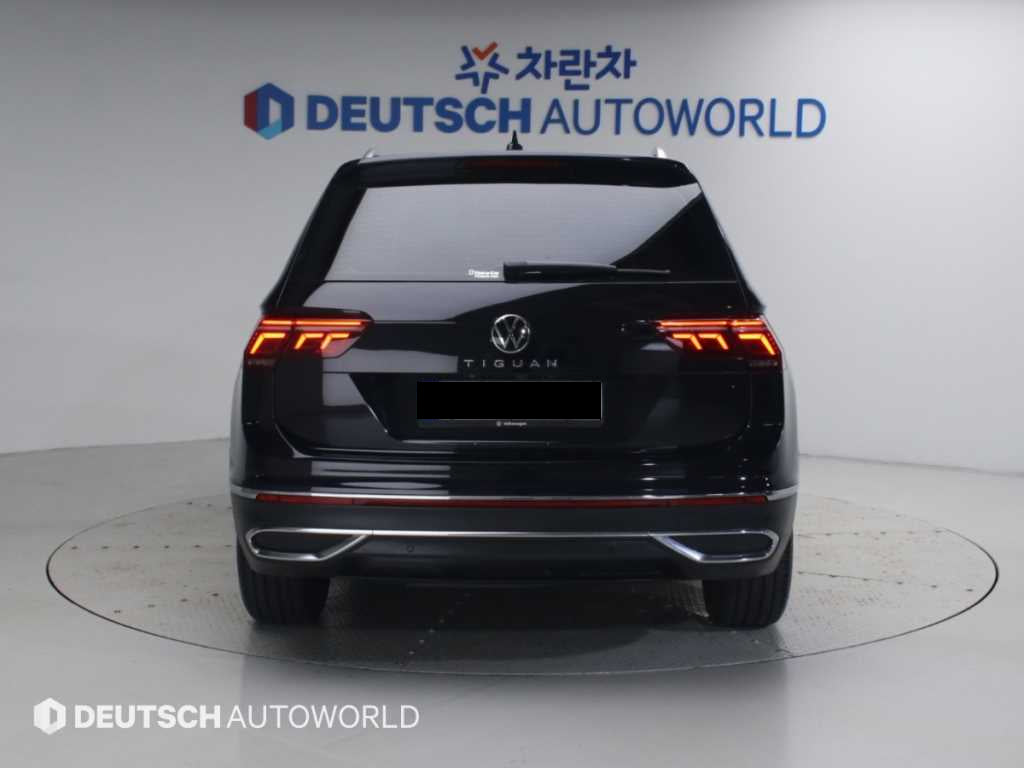 Volkswagen Tiguan — photo 04