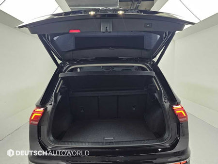 Volkswagen Tiguan — photo 19