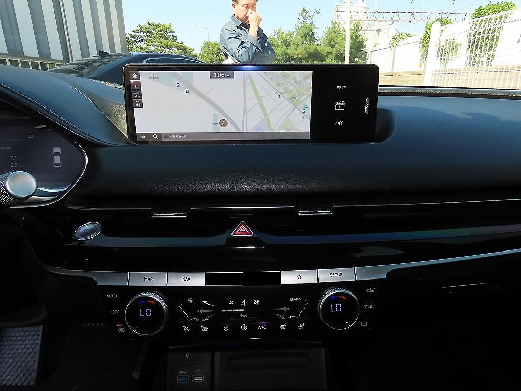 Genesis G80 — photo 13