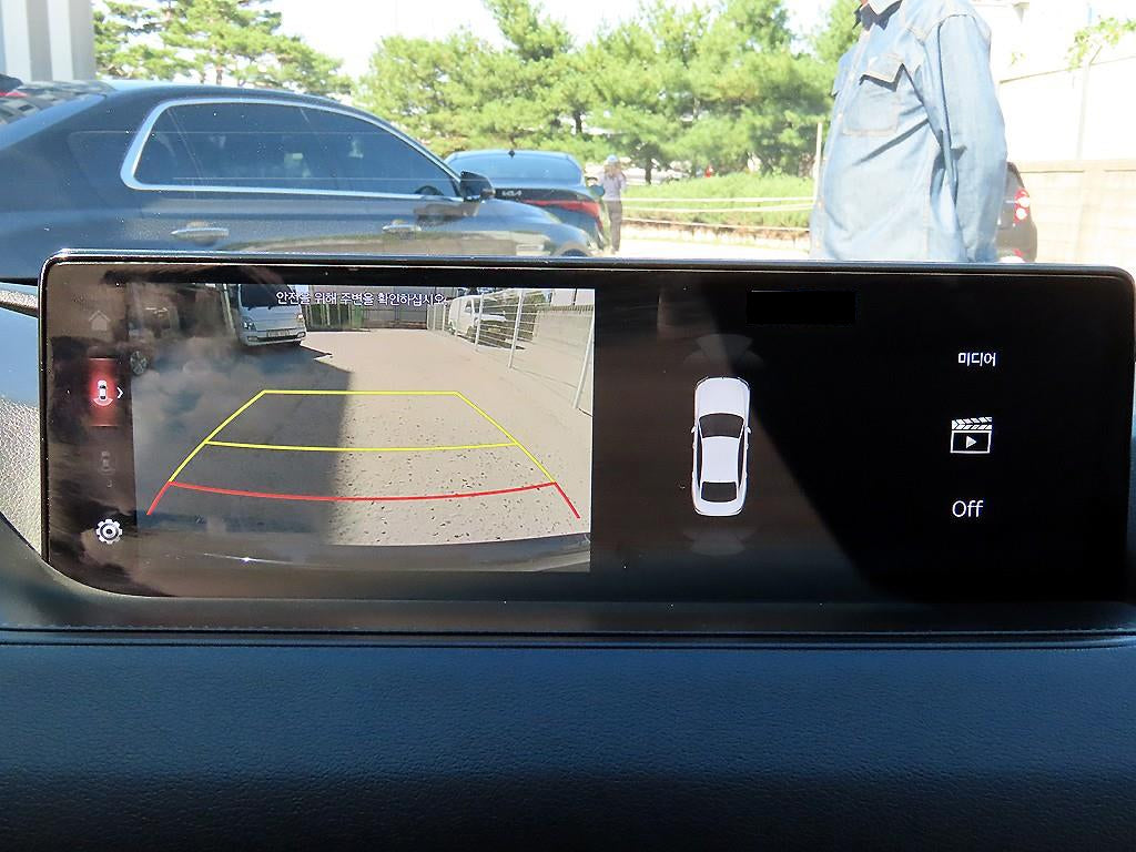 Genesis G80 — photo 15