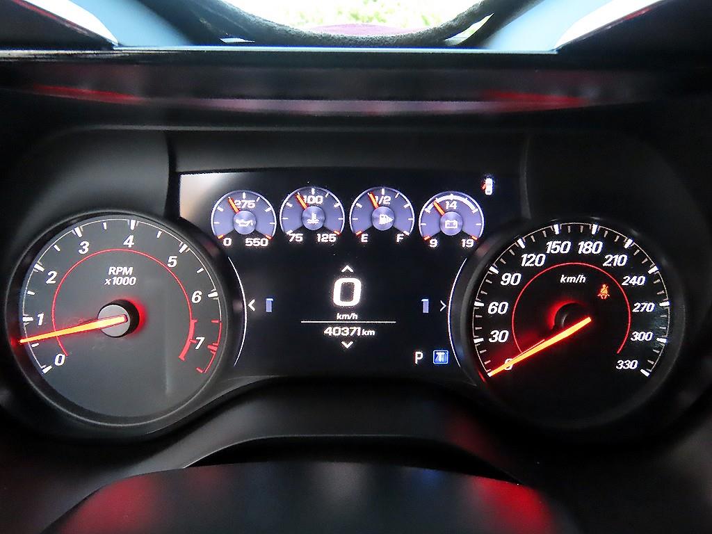 CHEVROLET Camaro — photo 09
