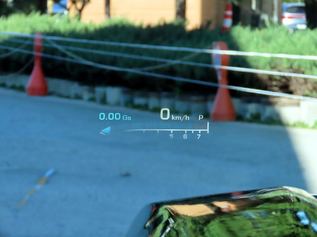 CHEVROLET Camaro — photo 10