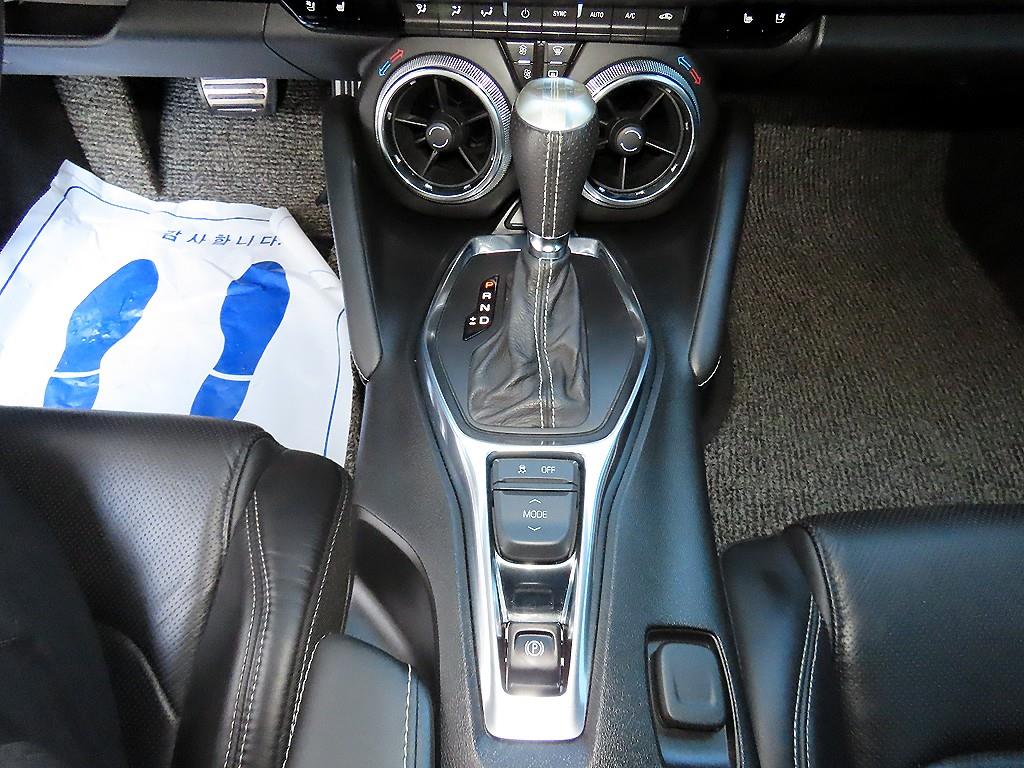 CHEVROLET Camaro — photo 11