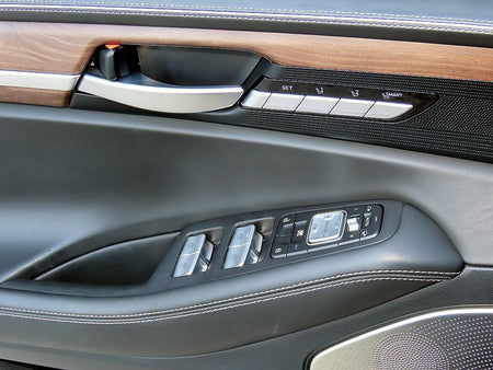 Genesis G90 — photo 12