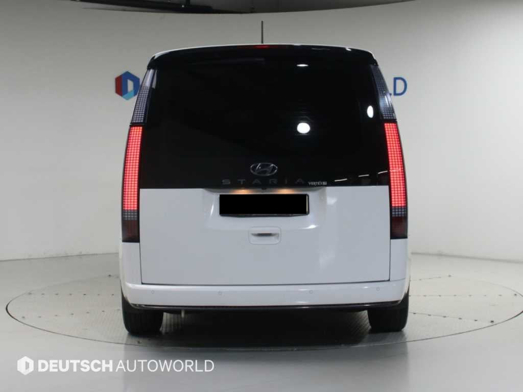 Hyundai Staria — photo 04