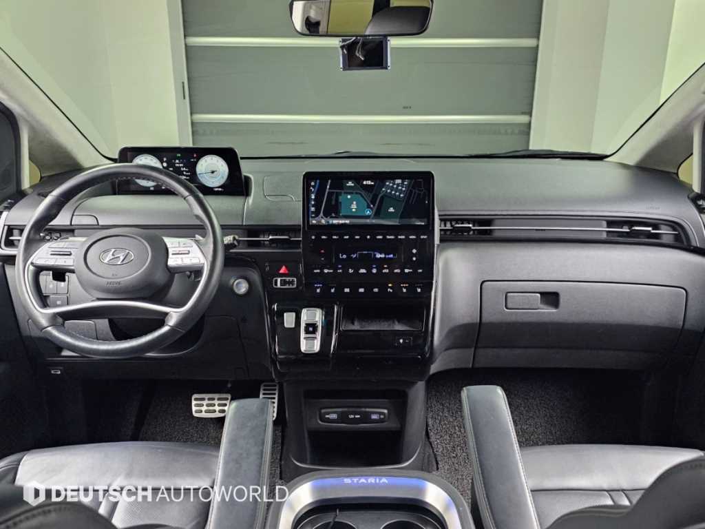 Hyundai Staria — photo 07
