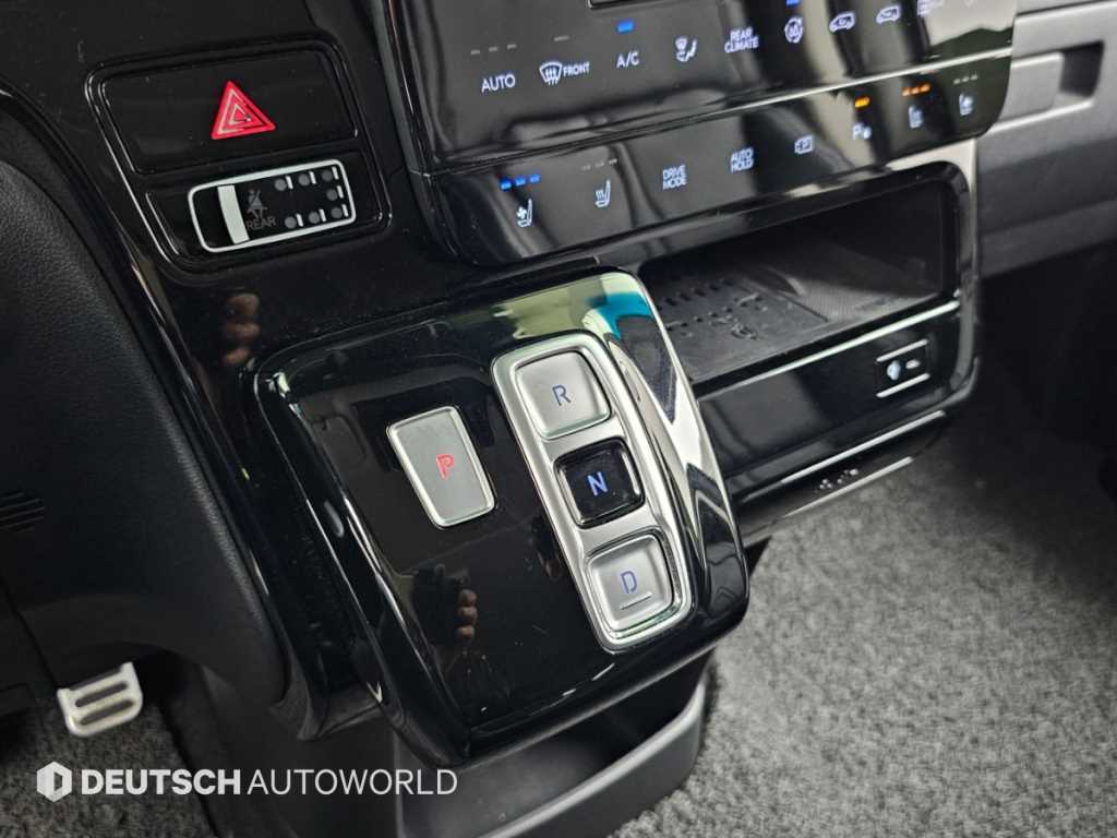 Hyundai Staria — photo 09