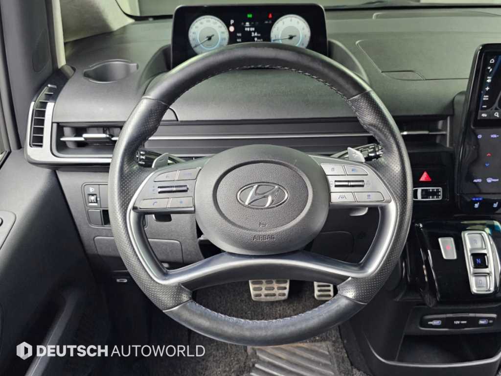 Hyundai Staria — photo 13